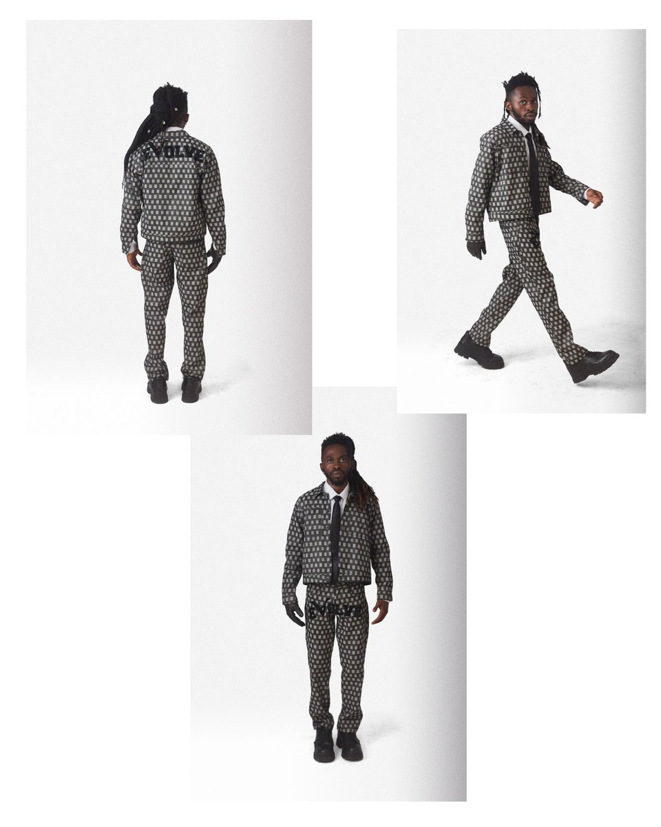 vworrld's tweet image. LOOK 7 (Formal)
Creative director : @purplegaddafi
Photography & art direction : @Thesicknerd