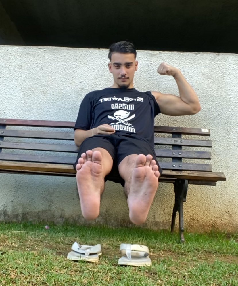 Sitting on the bench showing what’s mine
Money comes to me
They’re only here to pay and obey