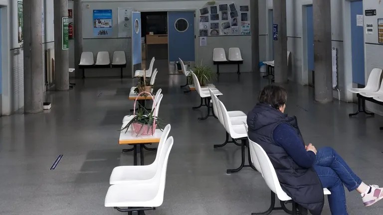 SEMERGEN | Médicos de Atención Primaria (@semergenap) on Twitter photo #YoPrefieroMFyC Un estudio con 68.000 pacientes del SERGAS demuestra la importancia de tener el mismo médico de cabecera: menos ingresos, muertes y derivaciones
lavozdegalicia.es/noticia/galici…
#AtenciónPrimaria #MIR2025 #2MIR25 <a href="/JoseJuanatey/">José R. Juanatey</a> <a href="/SergioCinza/">Sergio Cinza</a> <a href="/DanielReyAldana/">Daniel Rey Aldana</a> <a href="/DocMPortela/">Manuel Portela Romero</a> #YoPrefieroMFyC Un estudio con 68.000 pacientes del SERGAS demuestra la importancia de tener el mismo médico de cabecera: menos ingresos, muertes y derivaciones
lavozdegalicia.es/noticia/galici…
#AtenciónPrimaria #MIR2025 #2MIR25 <a href="/JoseJuanatey/">José R. Juanatey</a> <a href="/SergioCinza/">Sergio Cinza</a> <a href="/DanielReyAldana/">Daniel Rey Aldana</a> <a href="/DocMPortela/">Manuel Portela Romero</a>