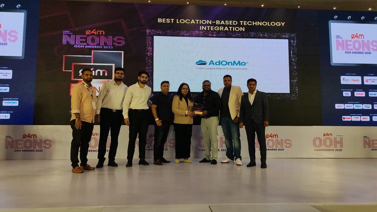 e4mevents's tweet image. 🔥 Big applause for the champions of OOH!

Category: Best   Location-Based Technology Integration
Winner: @XiaomiIndia
  @AdonmoInc   @cathaypacific @PublicisGroupe

#OOHAwards #e4mNeonsOOH #CreativeImpact