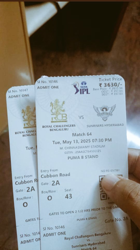 IPL tickets tweet media