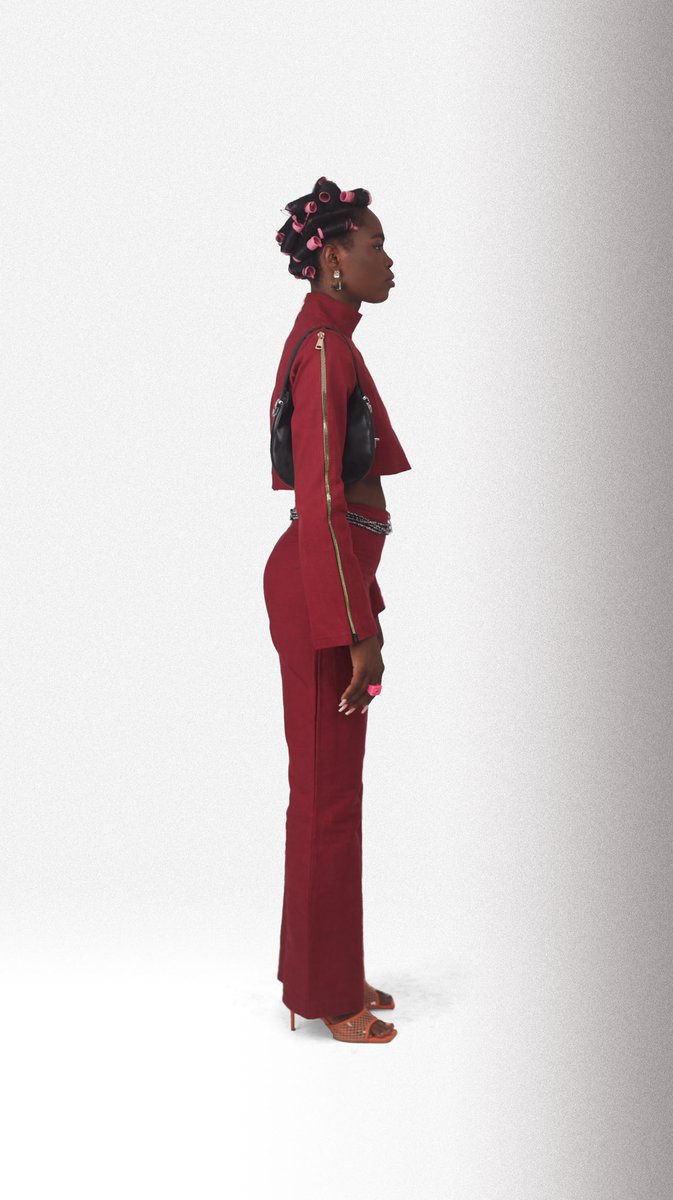 vworrld's tweet image. LOOK 12 (Elektra)
Creative director : @purplegaddafi
Photography & art direction : @Thesicknerd
