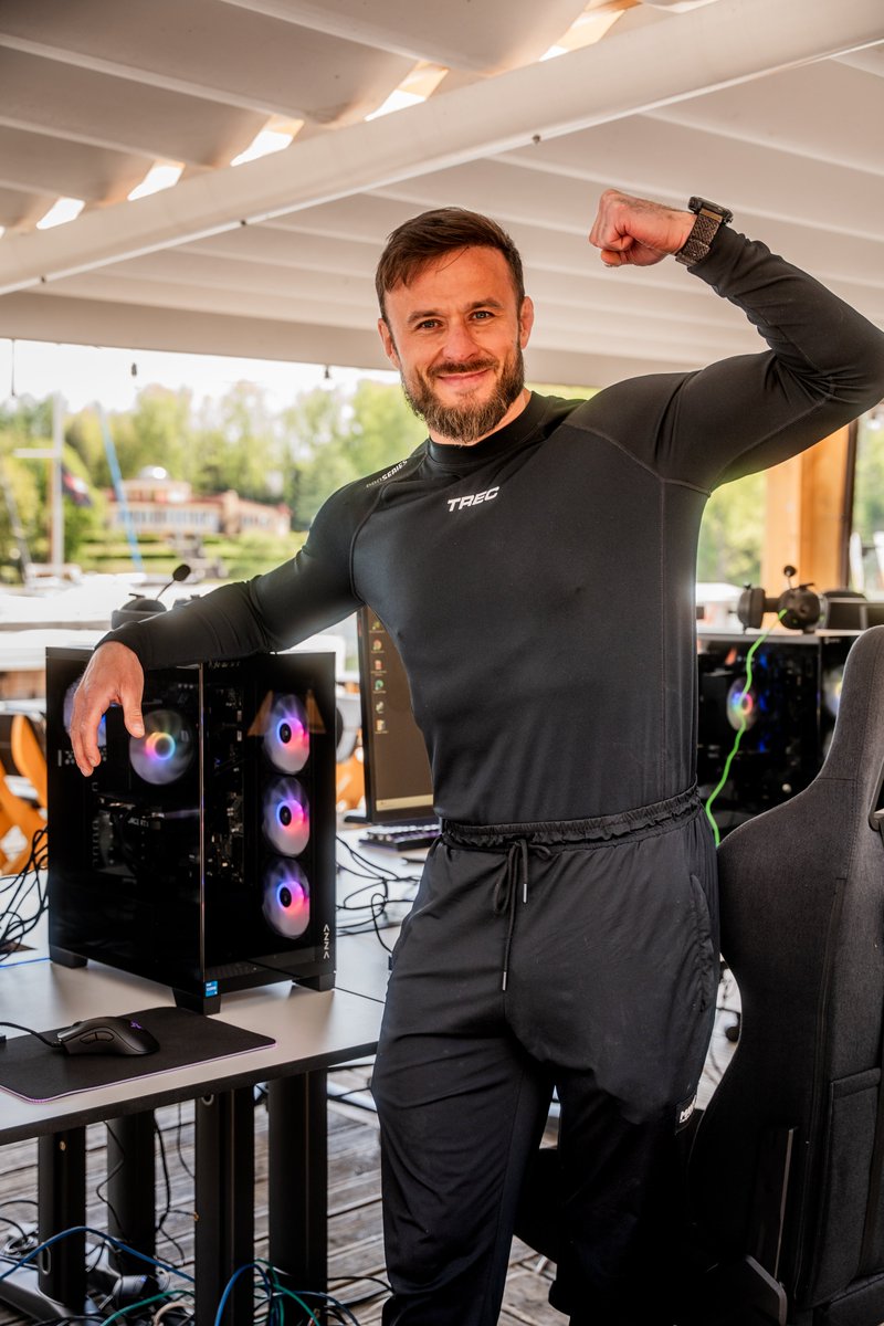 Pozdrowienia z (niezbyt) ciepłego Giżycka! 👋
Zaczynamy <a href="/pashagamingcamp/">pashagamingcamp</a> 18+ edycja 2025 :))