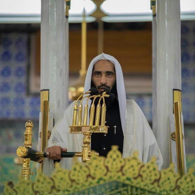 insharifain's tweet photo. NEWS: Sheikh Ahmed bin Talib Hameed excused as Imam and Khateeb of Masjid An Nabawi, Madinah https://t.co/lCEDhHOS2g