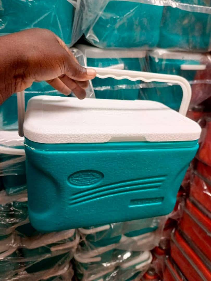 Hurlami's tweet image. 5L cooler
#7500
Call or WhatsApp:09073693462

 #sourvenirsinlagos #lagosvendorsfinder #lagosvendors  #Abujavendors #ilorinvendors