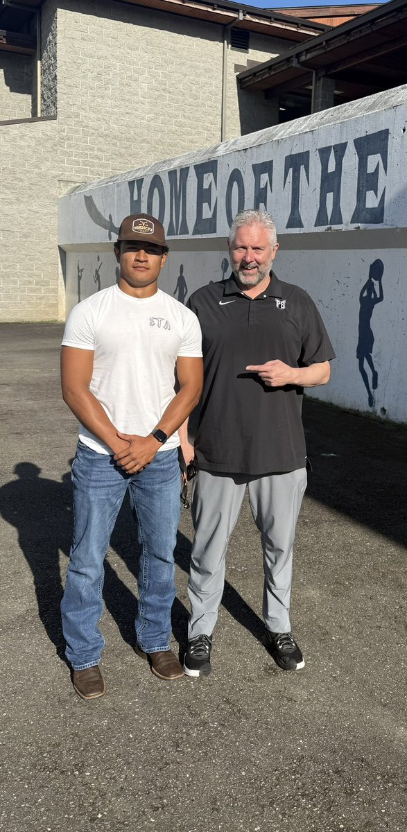 Julio Vargas Jr. ✟ (@jrvargas140) on Twitter photo Thank you <a href="/coachely89/">John Ely</a> for stopping by Sultan, I truly appreciate it. I can’t wait to get out to Portland in the near future!
<a href="/psuviksFB/">Portland State Football</a> <a href="/SultanHSFB/">Sultan High School Football</a> <a href="/TrainETA_WA/">Elite Training Acad</a> <a href="/michaelbumpus5/">Michael Bumpus</a> <a href="/Noah_French9/">Noah French</a> <a href="/J_Thompson15/">John Thompson</a> Thank you <a href="/coachely89/">John Ely</a> for stopping by Sultan, I truly appreciate it. I can’t wait to get out to Portland in the near future!
<a href="/psuviksFB/">Portland State Football</a> <a href="/SultanHSFB/">Sultan High School Football</a> <a href="/TrainETA_WA/">Elite Training Acad</a> <a href="/michaelbumpus5/">Michael Bumpus</a> <a href="/Noah_French9/">Noah French</a> <a href="/J_Thompson15/">John Thompson</a>