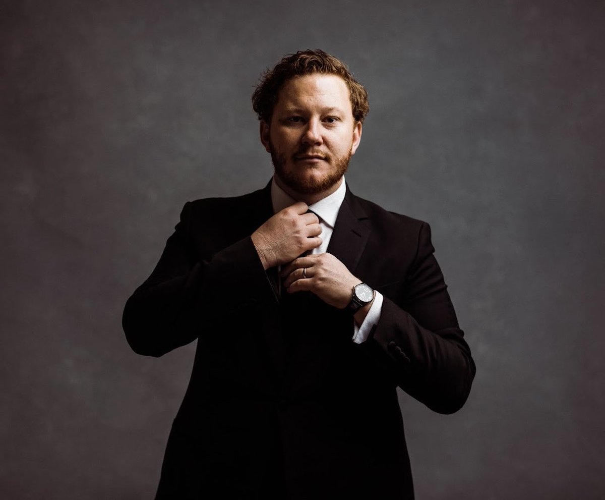 Opera with Opera News (@operamagazine) on Twitter photo The bass-baritone Nicholas Brownlee has won the $50,000 <a href="/RTuckerMusicFdn/">Tucker Foundation</a> 2025 Richard Tucker Award. Richard Tucker Career Grants go to Meridian Prall, Nikola Printz & Ricardo José Rivera; Sara Tucker Study Grants go to Daniel Luis Espinal, Ben Reisinger & Finn Sagal. The bass-baritone Nicholas Brownlee has won the $50,000 <a href="/RTuckerMusicFdn/">Tucker Foundation</a> 2025 Richard Tucker Award. Richard Tucker Career Grants go to Meridian Prall, Nikola Printz & Ricardo José Rivera; Sara Tucker Study Grants go to Daniel Luis Espinal, Ben Reisinger & Finn Sagal.