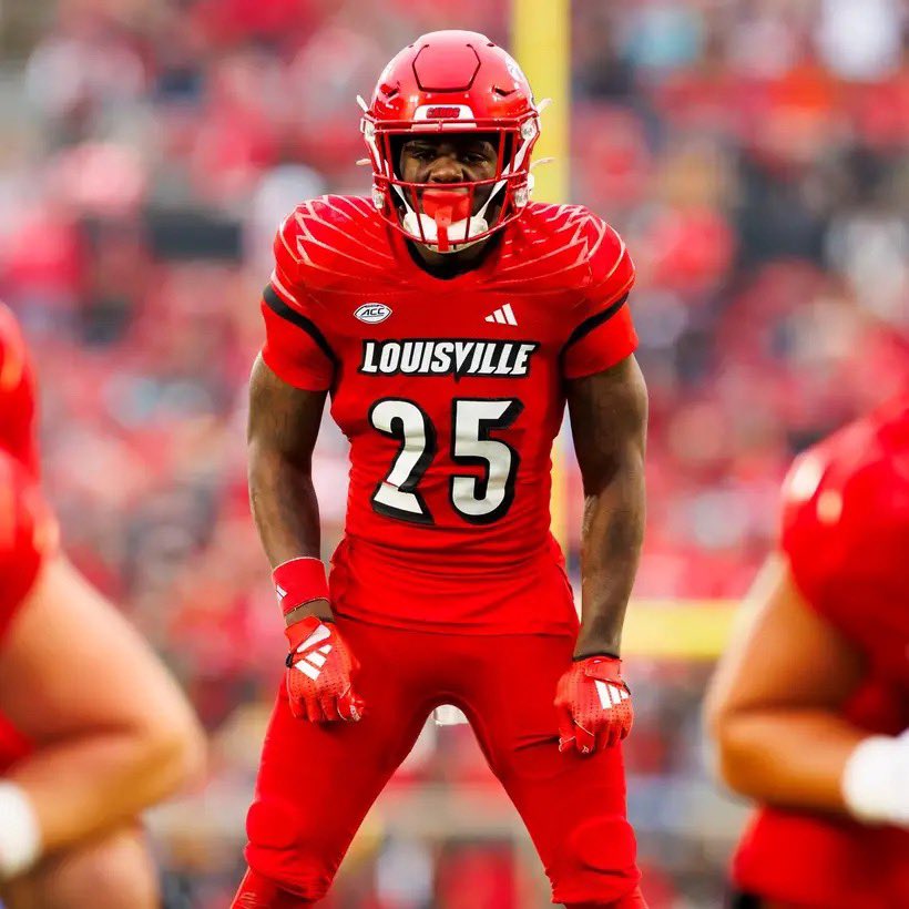 Marshaun Ivy (@m_ivy7) on Twitter photo Blessed to receive an offer from University of Louisville!🔴⚪️ #GoCards <a href="/ChadSimmons_/">ChadSimmons</a> <a href="/adamgorney/">Adam Gorney</a> <a href="/AllenTrieu/">Allen Trieu</a> <a href="/GregSmithRivals/">Greg Smith</a> <a href="/On3sports/">On3</a> <a href="/CoachMaslowski/">Karl Maslowski</a> <a href="/LouisvilleFB/">Louisville Football</a> <a href="/RitterPrep/">Cardinal Ritter College Prep Football</a> <a href="/BrennanSpain/">Coach Spain</a> <a href="/JPRockMO/">JP Rock</a> <a href="/DemetricDWarren/">Demetric D. Warren</a> <a href="/TheUCReport/">Billy Tucker</a> Blessed to receive an offer from University of Louisville!🔴⚪️ #GoCards <a href="/ChadSimmons_/">ChadSimmons</a> <a href="/adamgorney/">Adam Gorney</a> <a href="/AllenTrieu/">Allen Trieu</a> <a href="/GregSmithRivals/">Greg Smith</a> <a href="/On3sports/">On3</a> <a href="/CoachMaslowski/">Karl Maslowski</a> <a href="/LouisvilleFB/">Louisville Football</a> <a href="/RitterPrep/">Cardinal Ritter College Prep Football</a> <a href="/BrennanSpain/">Coach Spain</a> <a href="/JPRockMO/">JP Rock</a> <a href="/DemetricDWarren/">Demetric D. Warren</a> <a href="/TheUCReport/">Billy Tucker</a>