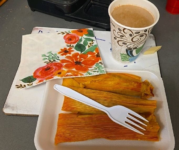 This morning, we were treated to the sweetest surprise! Two wonderful parents stopped by with warm breakfast tamales and hot chocolate for our staff. Their kindness and thoughtfulness made our morning extra special, and our hearts (and stomachs!) are full. Thank you!!!