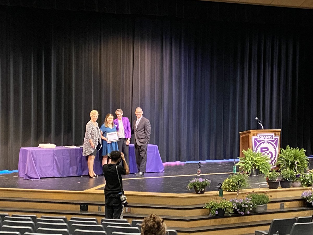 Congratulations to the <a href="/SandersSELF/">Sanders SELF</a> teacher of the year <a href="/abby_dz/">Abby Siegwarth</a> #wearewayne