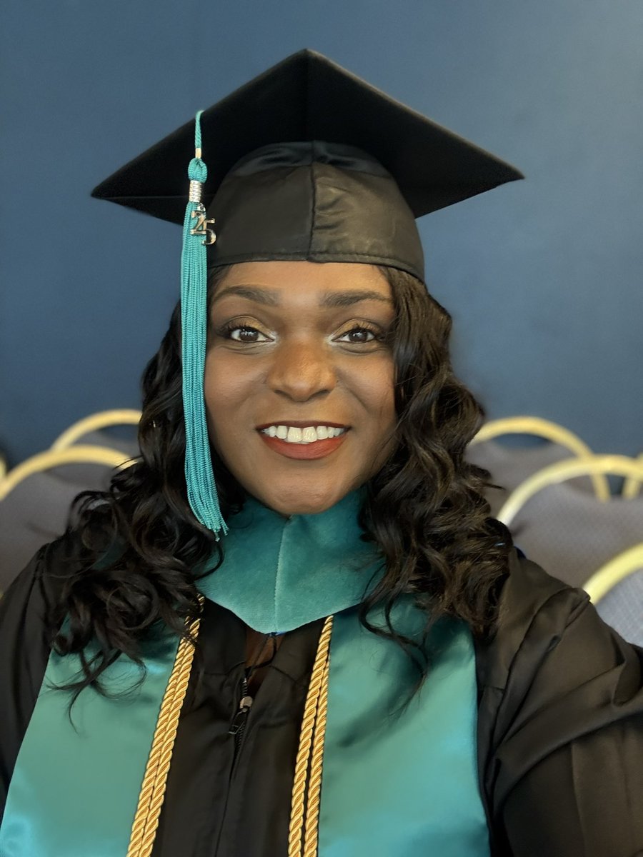 Ashley Edwards tweet media