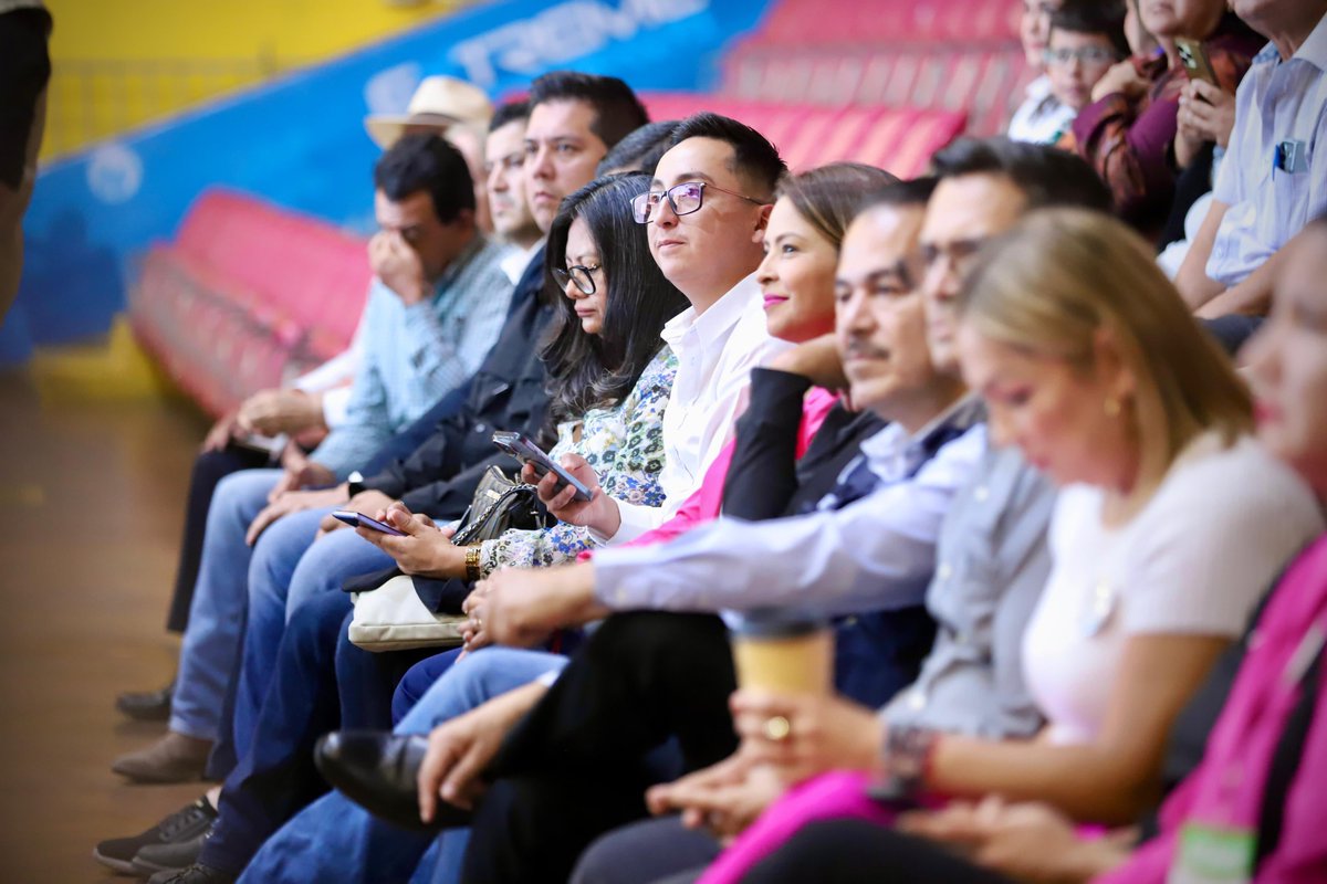 ✅ Participamos en el evento Ama, Cuida ¡Esteriliza! un espacio que nos permitió compartir acciones y estrategias en materia de bienestar animal y tenencia responsable. 

✨Desde el <a href="/Gob_Puebla/">Gobierno de Puebla</a> agradecemos a <a href="/SebidesOficial/">Secretaría del Bienestar y Desarrollo Sustentable</a>, <a href="/sepycsinaloa/">SEPyC</a> y <a href="/saludsinaloagob/">Servicios de Salud de Sinaloa</a> por la invitación.