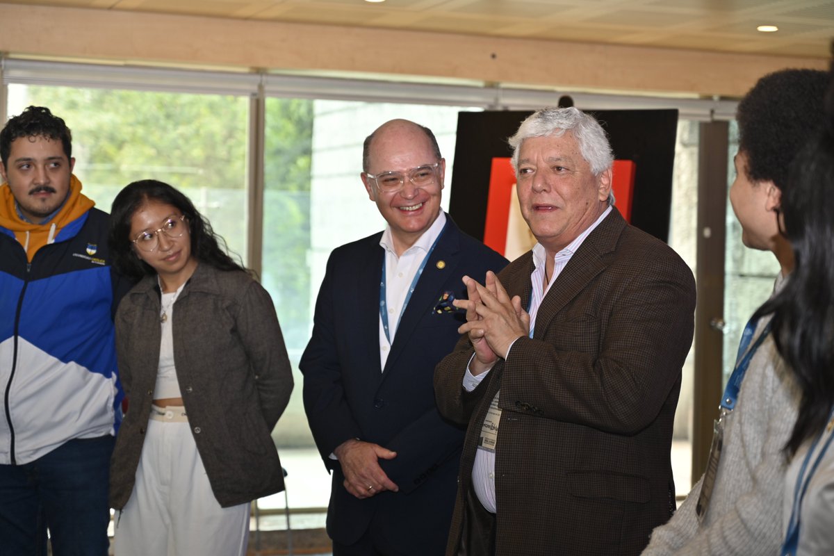 Pontificia Universidad Javeriana tweet media