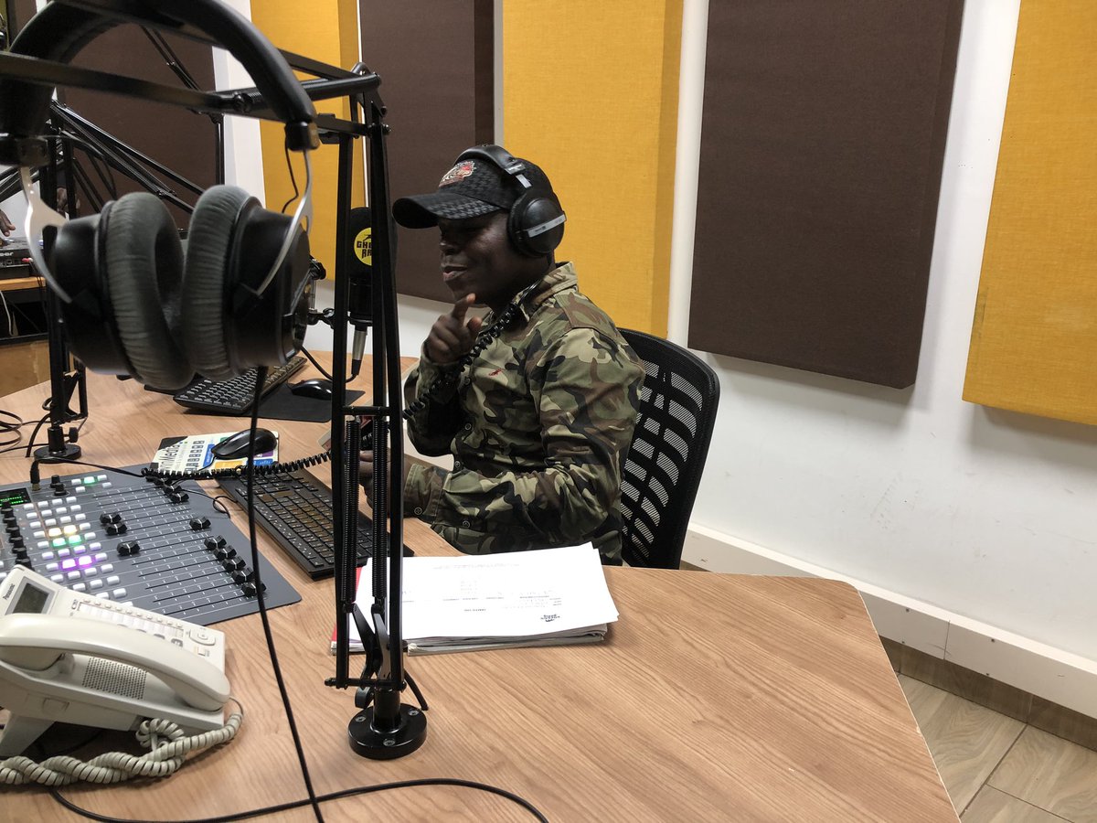 <a href="/charradeejay/">Deejay Charra</a>  is LIVE on <a href="/ghettoradio895/">Ghetto Radio</a> FM bringing you #JAHMROCKDOBA from 8pm 🔥 Don’t miss the best vibes and top tunes to kick off your evening from 8pm.