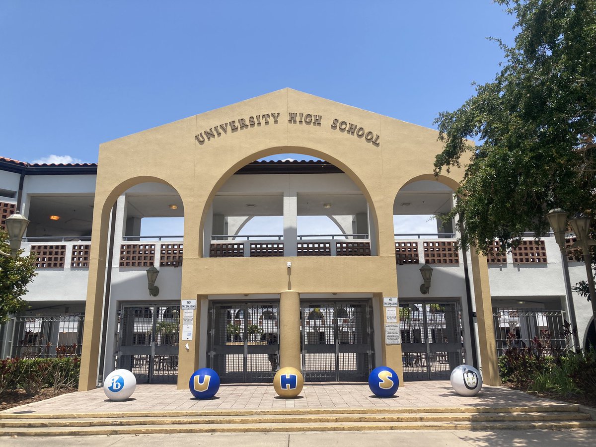 Brian Reynolds (@coachb_reynolds) on Twitter photo Appreciate <a href="/UhsCarrington/">Coachdavecarrington</a> from University High for the great hospitality! Letting me speak about <a href="/StetsonFootball/">Stetson Football</a> and seeing their athletes. #FloridaFirst is the message! #DefendDeland <a href="/BIGshadowMIKE/">Coach Mike Jasper</a> Appreciate <a href="/UhsCarrington/">Coachdavecarrington</a> from University High for the great hospitality! Letting me speak about <a href="/StetsonFootball/">Stetson Football</a> and seeing their athletes. #FloridaFirst is the message! #DefendDeland <a href="/BIGshadowMIKE/">Coach Mike Jasper</a>