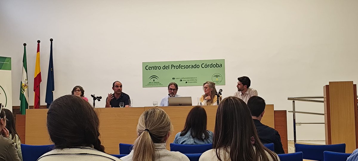 No hay palabras para agradecer la generosidad educativa que desprenden las comunidades de aprendizaje de nuestra provincia. GRACIAS a todxs <a href="/ceppenarroya/">CEP Peñarroya-Pvo</a> <a href="/ceppriegomonti/">CEP Priego Montilla</a> <a href="/cepcordoba/">CEP Córdoba</a> <a href="/luna_br21/">Luna</a> <a href="/soleilserrano/">Soledad</a> @Rosa Arcos
Y enhorabuena a los participantes y los y las ponentes ❤️