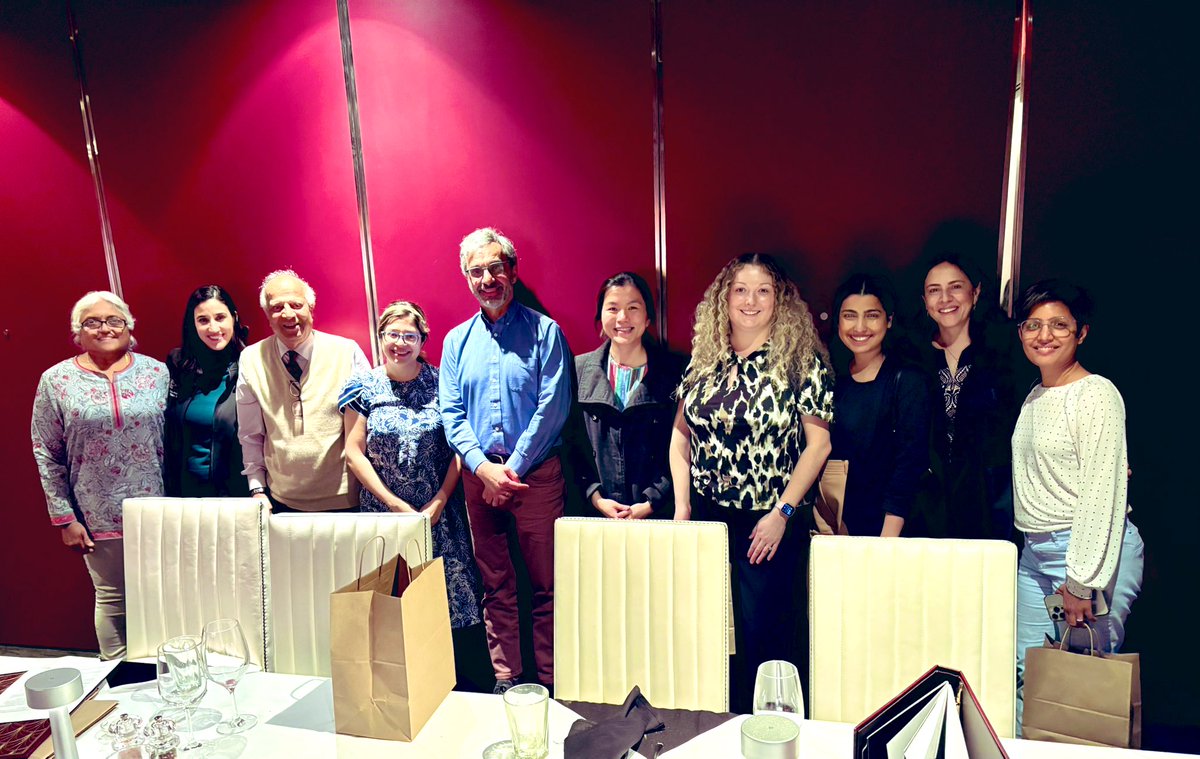 Henry Ford Health Endocrinology Fellowship (@hfendocrinefell) on Twitter photo <a href="/HenryFordHealth/">Henry Ford Health</a> IM Grand Rounds today by our 2025 Boy Frame Lecturer - Dr Pittas - discussing key points from the <a href="/TheEndoSociety/">Endocrine Society</a> guidelines on #VitaminD supplementation for prevention of disease. Thank you for visiting <a href="/HFEndocrineFell/">Henry Ford Health Endocrinology Fellowship</a>! <a href="/HenryFordHealth/">Henry Ford Health</a> IM Grand Rounds today by our 2025 Boy Frame Lecturer - Dr Pittas - discussing key points from the <a href="/TheEndoSociety/">Endocrine Society</a> guidelines on #VitaminD supplementation for prevention of disease. Thank you for visiting <a href="/HFEndocrineFell/">Henry Ford Health Endocrinology Fellowship</a>!