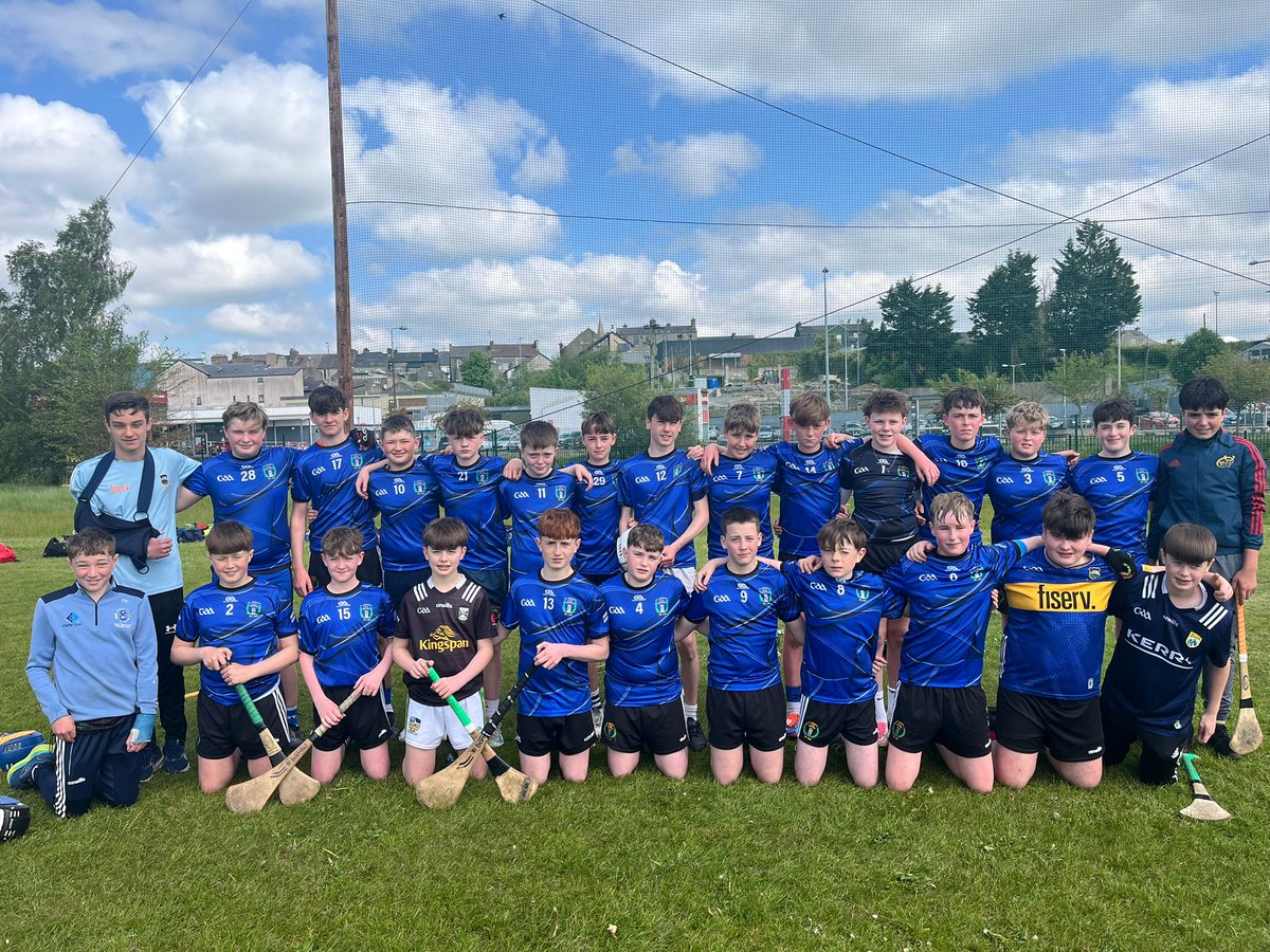 Today some of our U14 hurlers travelled to Abbey CBS to take part in the Rice Shield Competition! 🤩 

The boys put on a great performance beating Templemore and Carrick to get to the ‘B’ Shield Final. 🎉 The boys narrowly lost to Abbey CBS in the final. 

Thanks to their mentors