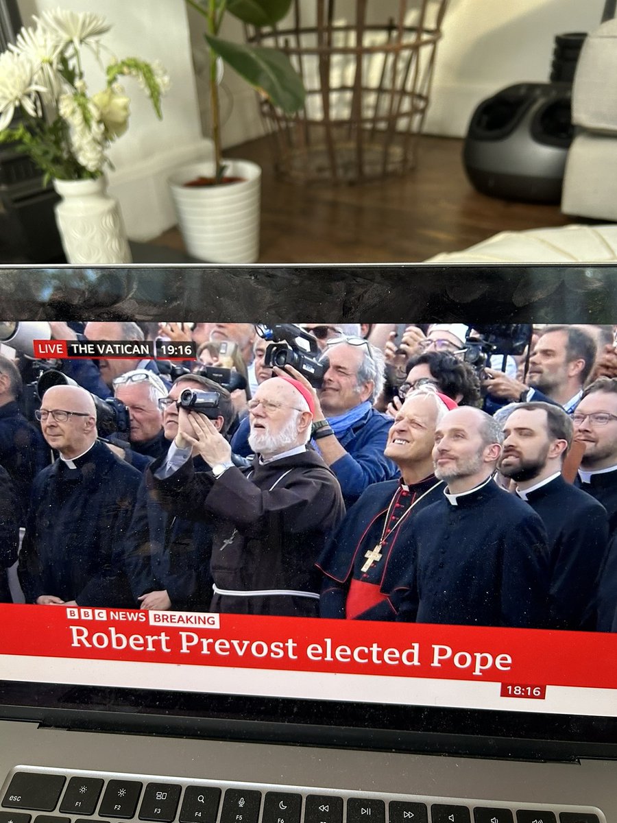 Lucinda Tobyjug tweet media