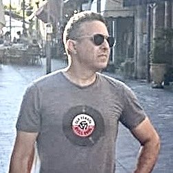 MikeBenhaim's tweet photo. #NewProfilePic https://t.co/059eDjziG7