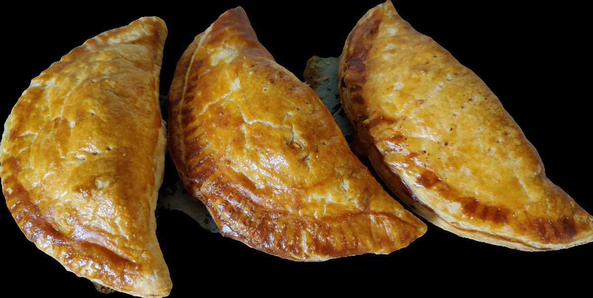 MsSalami tweet media