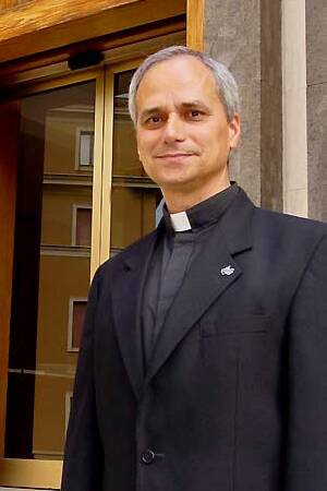 Cardenal Roberto Prevost, estadounidense nacionalizado peruano, es el nuevo Papa. Adopta el nombre de León XIV