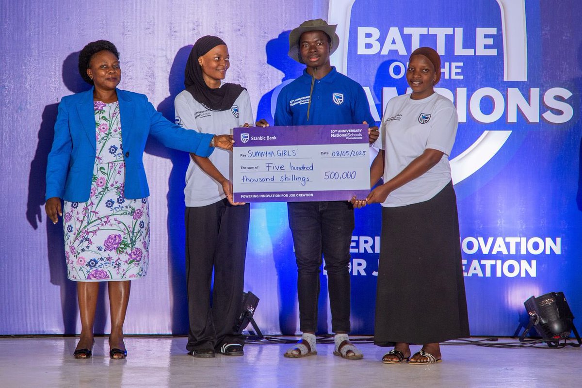 IamCarolPrimah's tweet photo. The top 8 regional finalists &amp; 4 businesses unveiled at the #StanbicUgChampions10 Bootcamp. Each winning school gets Ugx 500,000 seed capital to launch their business. Next stop: appraisal &amp; grand finale.
#BattleOfChampions https://t.co/96E7XqwlSp