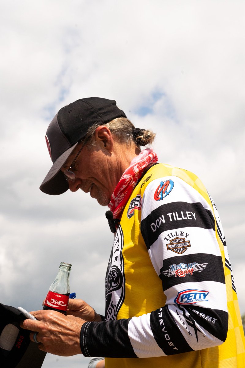 Kyle Petty (@kylepetty) on Twitter photo Every autograph is a thank you. Every autograph is a thank you.
