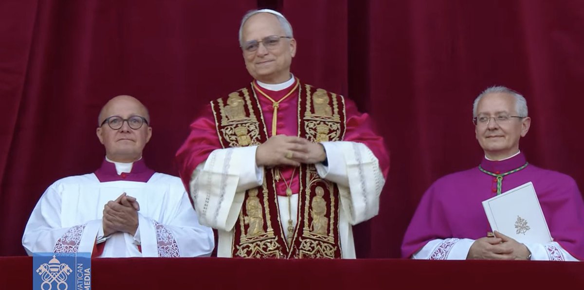 klaudiadarling's tweet photo. Nowy papież, Leon XIV, wydaje się taki pozytywny, urzekł mnie jego uśmiech 🥹 https://t.co/6D1LZBE1CZ