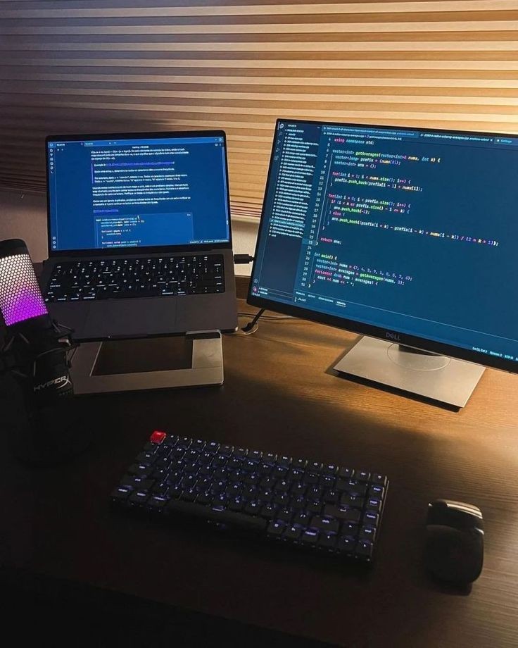 e_opore's tweet image. If you are still awake and coding at night, say hi 👋. Let's connect.