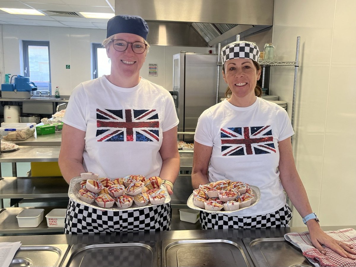 Castle Mead School tweet media