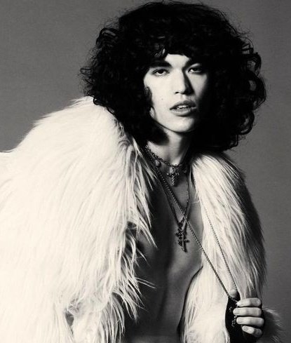 𝐑𝐘𝐀𝐍 𝐇𝐔𝐗𝐋𝐄𝐘. tweet media