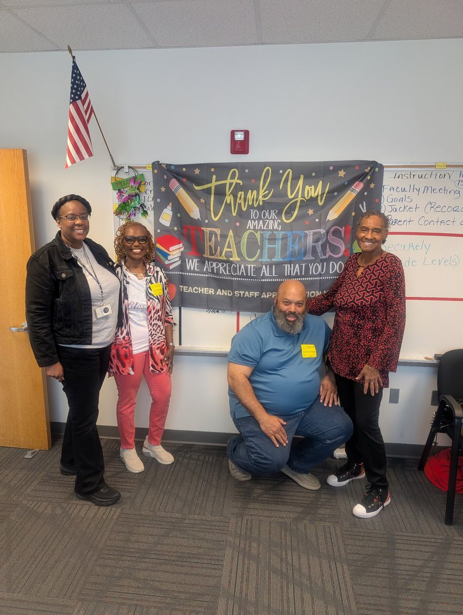 Douglass Park-PPS (@ppsdouglasspark) on Twitter photo Thank you Ebenezer Baptist Church for Breakfast. Celebrating teachers for Teacher Appreciation Week. <a href="/PortsVASchools/">Portsmouth Schools</a> Thank you Ebenezer Baptist Church for Breakfast. Celebrating teachers for Teacher Appreciation Week. <a href="/PortsVASchools/">Portsmouth Schools</a>