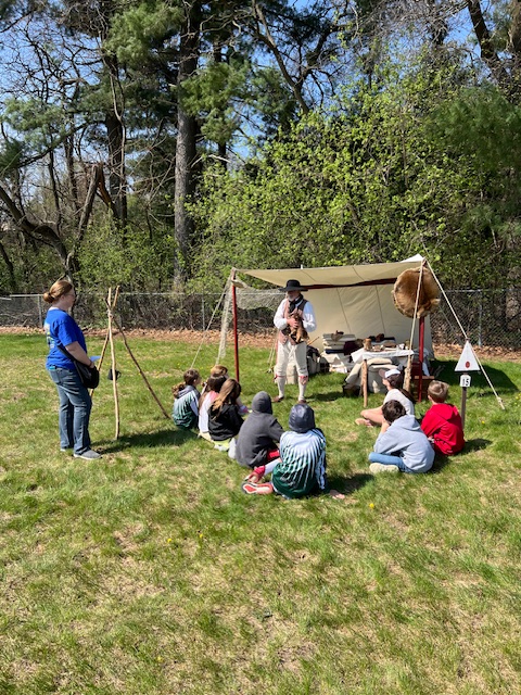 Fall Creek 4th graders traveled to Chippewa Falls for "The Past Passed Here," a hands-on history adventure! From fur trading to blacksmithing, they explored Wisconsin’s past in a fun, interactive way! 🪵🪓

#GoCrickets