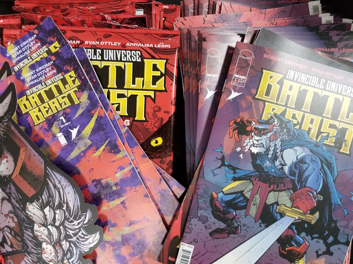 EmpireComSBflo's tweet photo. Ok...no offense to this week's new releases, but we can't contain our excitement over this highly-anticipated #1 for next week OMGGG 🔥🔥🔥 unpacking stacks &amp; stacks 😀😀😀 #Invincible #battlebeast #robertkirkman #ryanottley #annalisaleoni #blindbag https://t.co/GxoQEDaudn