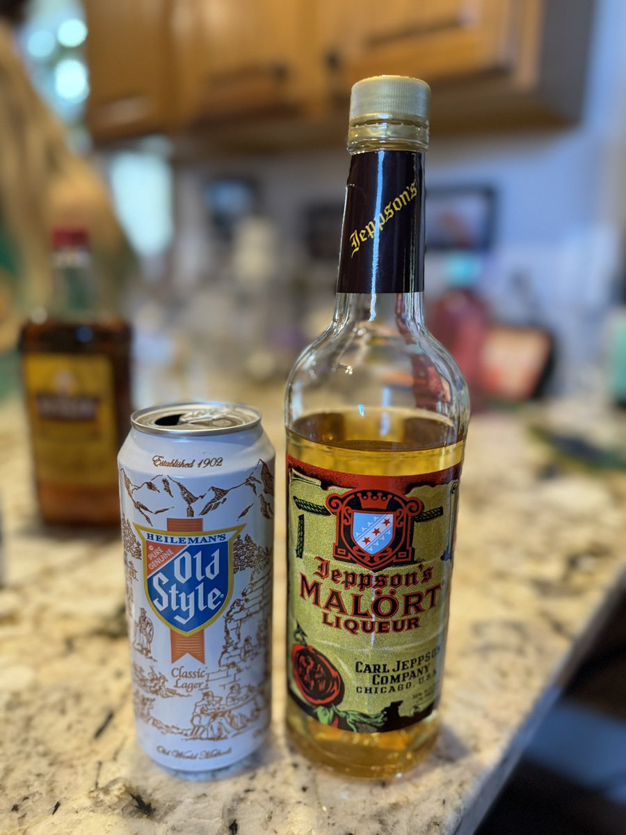 Caitlin Cook tweet media