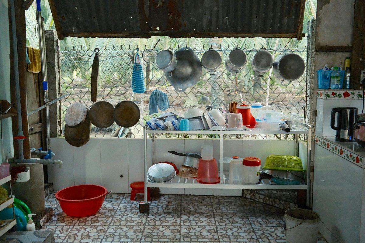 ekitchencorner's tweet image. Upgrade your kitchen game with EKITCHENCORNER’s latest must-haves. Perfect for chefs of all levels!

ekitchencorner.com

 #KitchenUpgrade #KitchenGear #EKITCHENCORNER #HomeCooking #ChefApproved #KitchenLovers #FoodieTools #TimeToCook #SleekDesign #KitchenGoals