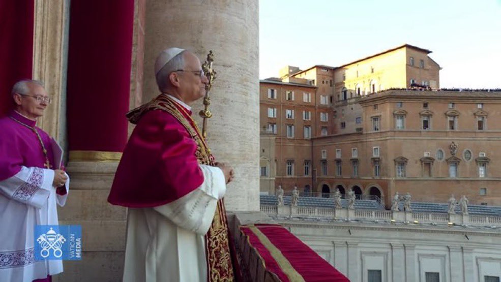Aquí somos fieles y leales al Papa León XIV.

“EL MAL NO PREVALECERÁ”