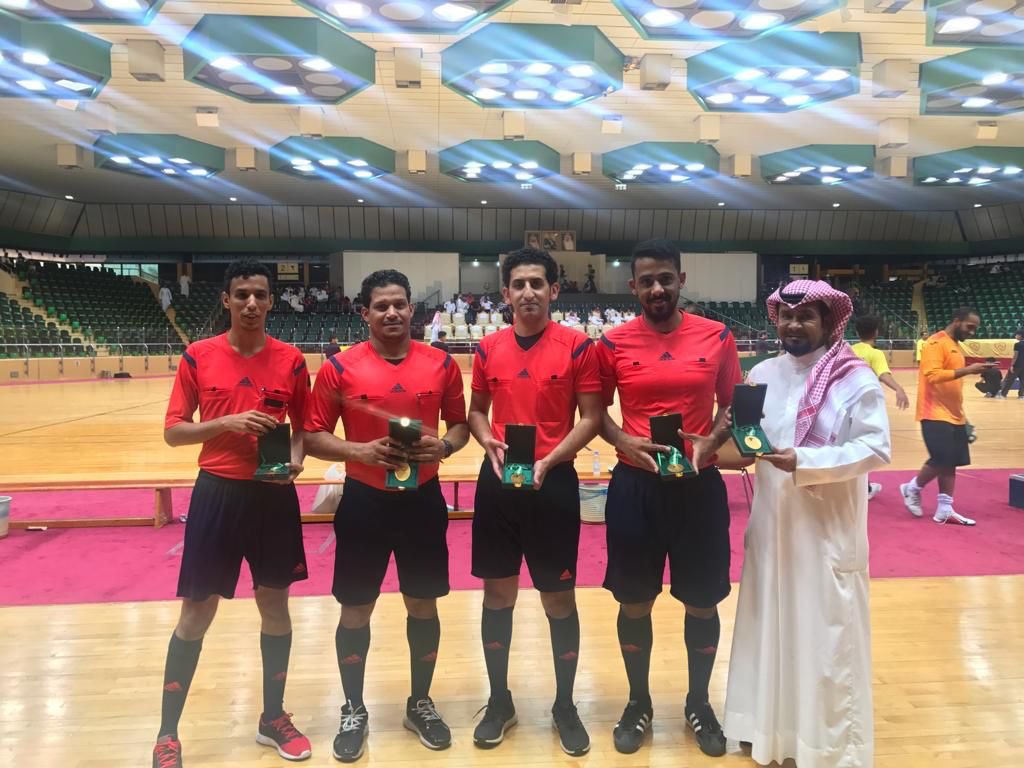 قانون وتاريخ