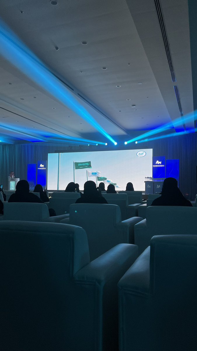 LayanChinese's tweet photo. #مؤتمر_الذكاء_الاصطناعي_2025_UJ
#جامعة_جدة https://t.co/C24CTVDqVd