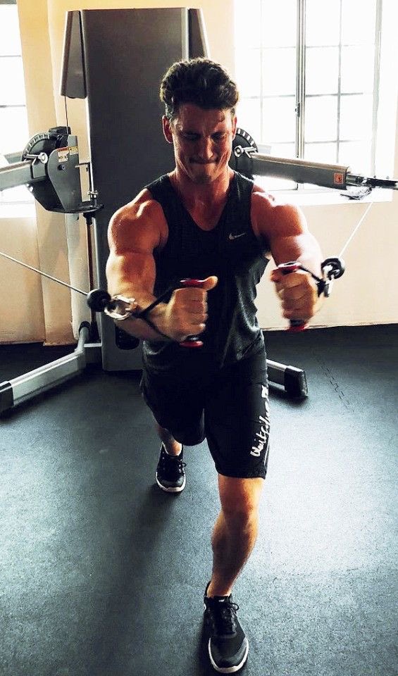 CallSgnRooster's tweet photo. Trying to stay focused, but it’s not just the workout messing with me.
#gymgrind #mindelsewhere #roosterthings https://t.co/npzPHmNEuk