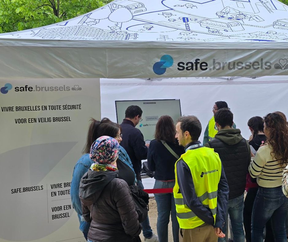 🤩Bedankt voor jullie aanwezigheid op het Irisfeest! Het deed ons veel plezier om de opdrachten van safe.brussels toe te lichten. 👏 Petje af voor ons team dat onze instelling heeft laten schitteren. #safebrussels ziet je graag volgend jaar terug!