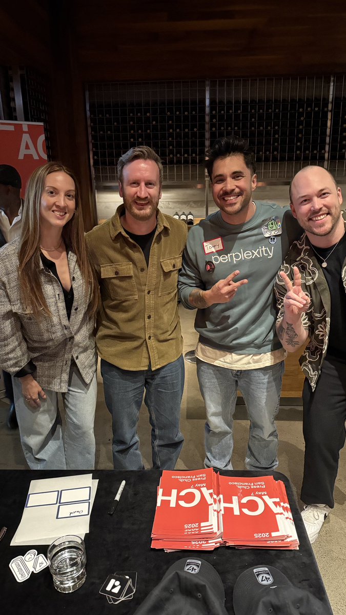 Draped in <a href="/PPLXsupply/">Perplexity Supply</a> last night.

Where’s the team at today <a href="/apostraphi/">Phi Hoang</a>?

Side note: the <a href="/metalab/">Metalab</a> is awesome.