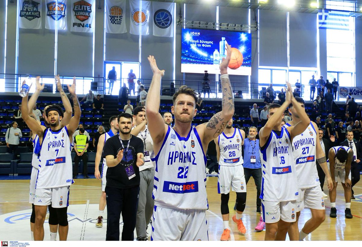 IraklisBc's tweet photo. First step... Το photostory της νίκης επί του Κόροιβου

#thisisiraklis #Finalfour #Eliteleague #hellenicbf https://t.co/UhHc0NadNc
