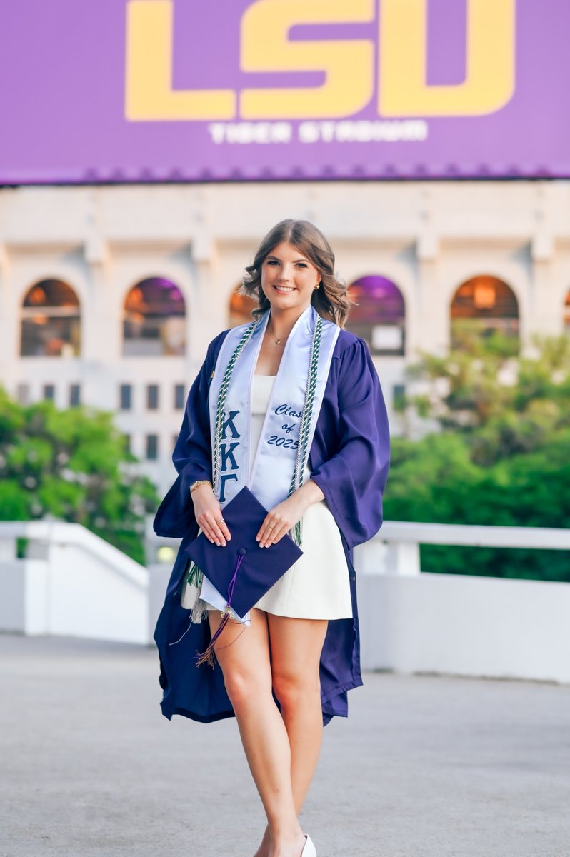 EmergentMethod's tweet image. Please join us in congratulating two of our incredible #EMterns, Lauren Tucker and Josh Godfrey, on their May graduations!

Way to go, Lauren and Josh! 🎓