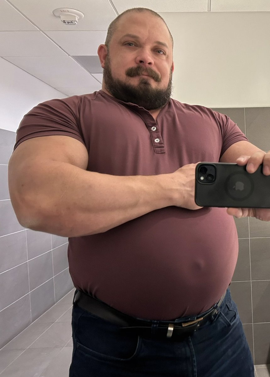 Thick Daddy Thursday 💪🏼😎