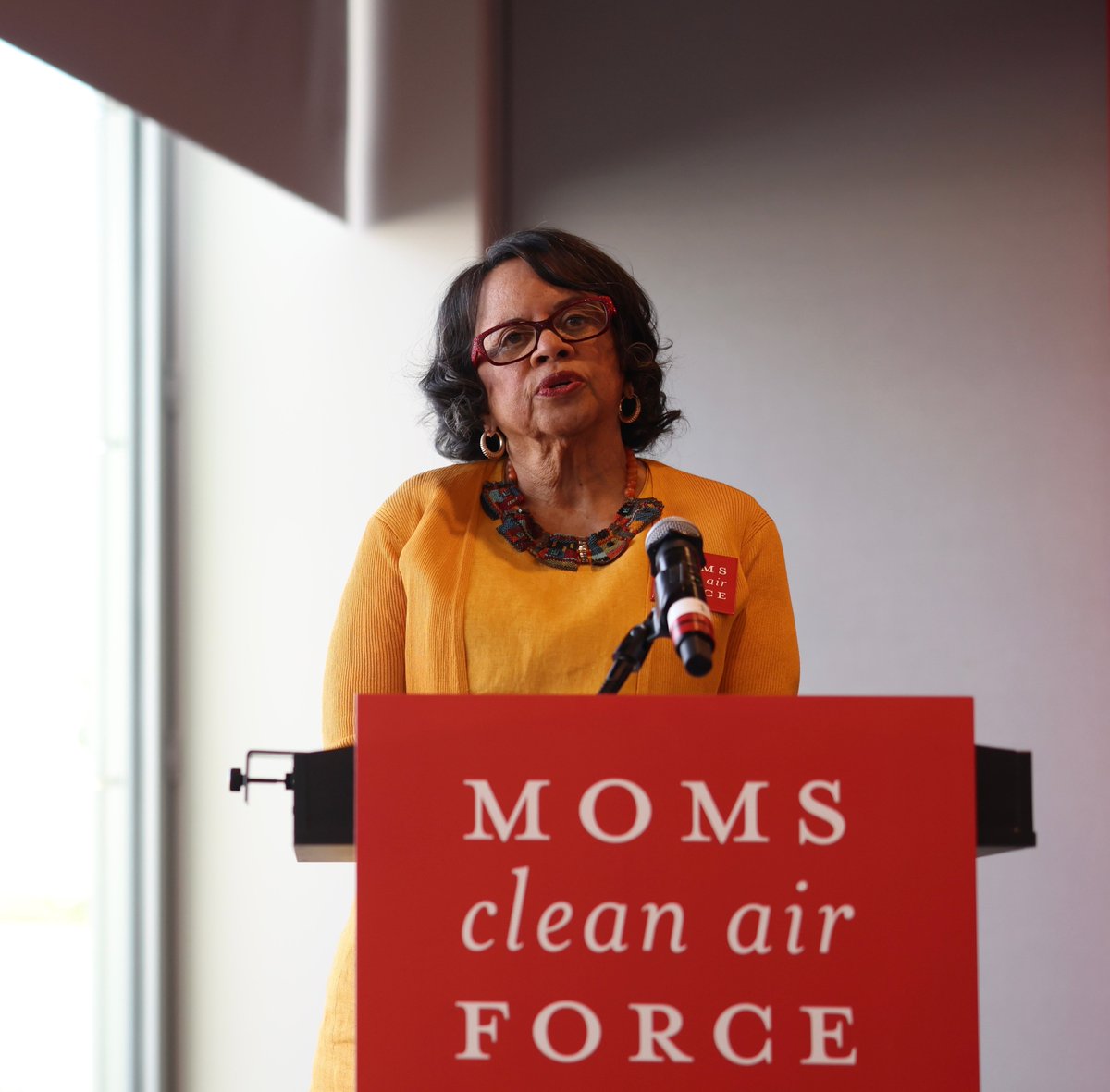 Moms Clean Air Force (@cleanairmoms) on Twitter photo Our Moms were a FORCE at today's #MomsMaternalHealthForum! Their powerful voices and personal stories served as the perfect reminder of why we do this work! 💪❤️ <a href="/MomsHealthEQ/">Almeta Cooper, National Manager for Health Justice</a> <a href="/isabelcgonzalez/">isabel gonzález whitaker</a> Our Moms were a FORCE at today's #MomsMaternalHealthForum! Their powerful voices and personal stories served as the perfect reminder of why we do this work! 💪❤️ <a href="/MomsHealthEQ/">Almeta Cooper, National Manager for Health Justice</a> <a href="/isabelcgonzalez/">isabel gonzález whitaker</a>