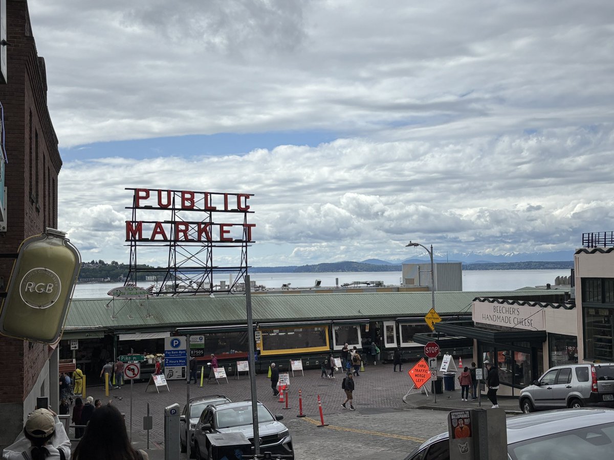 Grace Lawson (@glawson10329) on Twitter photo Excited to be in Seattle for #SEW2025
Looking forward to hearing all the wonderful presentations the next few days!
I’ll be speaking about our research on medical student perceptions of family planning in surgical training this afternoon 👩⚕️👶🏼
#ASE25 <a href="/Surg_Education/">Association for Surgical Education</a> <a href="/SDreamMD/">Sophie Dream</a> Excited to be in Seattle for #SEW2025
Looking forward to hearing all the wonderful presentations the next few days!
I’ll be speaking about our research on medical student perceptions of family planning in surgical training this afternoon 👩⚕️👶🏼
#ASE25 <a href="/Surg_Education/">Association for Surgical Education</a> <a href="/SDreamMD/">Sophie Dream</a>
