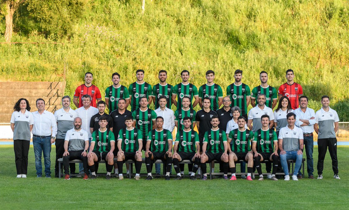 Habemus papam… y habemus foto!!!
Habemus sido capaces! 😜