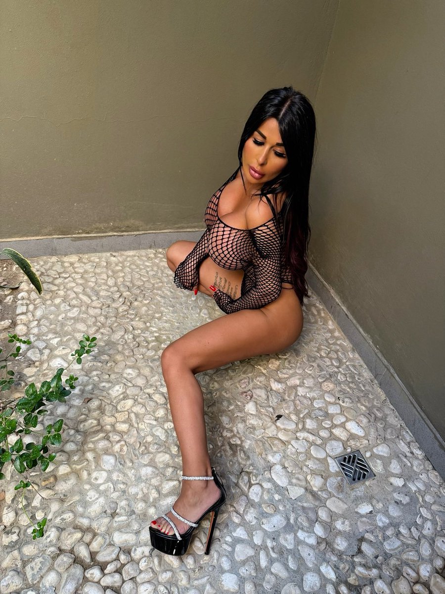 _selena_black_'s tweet photo. Just a soft tease… or the start of something much harder?
Caught between silk sheets and wild thoughts…
Let’s see who dares to follow the net deeper.
You know where to find me.
https://t.co/ZTPaSkzMOw
#FishnetFantasy #BarbieBombshell #Glamazon #TitsQueen #LatexLover #HighHeelsAddict #OFModel #CurvyDream #NSFWBabe”
